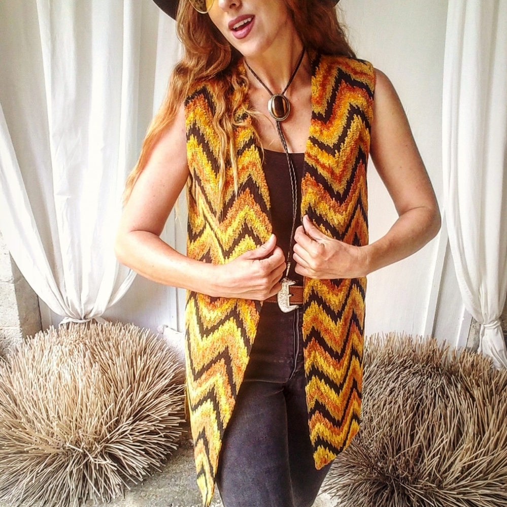 Rare Vintage 70's Chevron Duster!โ๐ฝ - Picture 2 of 7